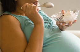 Phụ nữ béo phì mang thai, con có nguy cơ mắc bệnh tim mạch 