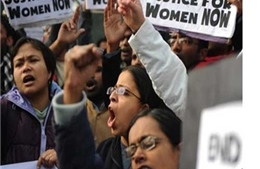 Nhóm hãm hiếp nữ du khách ở Ấn Độ ra tòa