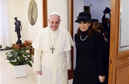 Argentina nhờ tân Giáo hoàng can thiệp tranh chấp với Anh