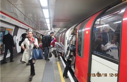 “Mind the Gap” và hệ thống tàu điện ngầm Luân Đôn 