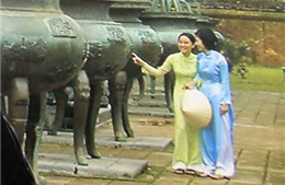 Làm gì để phát huy giá trị cổ vật Huế