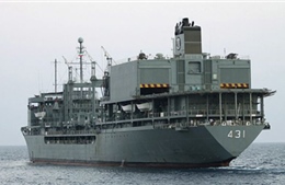 Tàu chiến Iran cập cảng Sri Lanka 