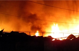 Cháy lớn tại tổng kho Sacombank