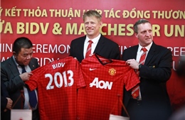 Manchester United có thể du đấu Việt Nam