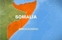 Đánh bom đoàn xe chính phủ, rung chuyển Mogadishu