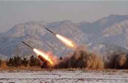 Tên lửa Syria bắn sang vùng Israel chiếm đóng