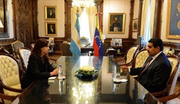 Argentina và Venezuela ký 12 thỏa thuận hợp tác