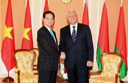 Thủ tướng Nguyễn Tấn Dũng hội đàm với Thủ tướng Bêlarút 