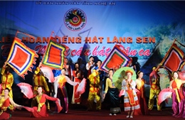 Khai mạc Liên hoan Tiếng hát Làng Sen năm 2013