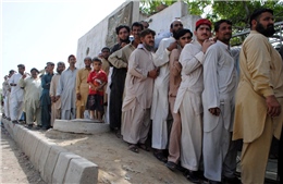 Pakistan tổ chức bầu cử lại sau cáo buộc gian lận 