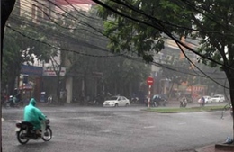 Miền Bắc mưa chiều tối, miền Trung nắng nóng giảm 