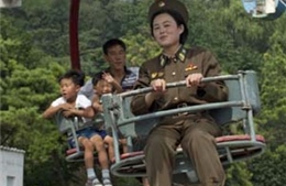 Nụ cười hiếm thấy của người lính Triều Tiên