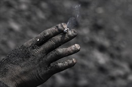 Những mảnh đời đen đúa của phu mỏ Trung Quốc