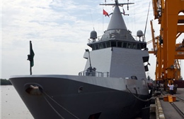 Tàu hải quân Pháp thăm Việt Nam