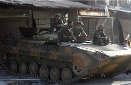 Sĩ quan Triều Tiên cố vấn pháo binh cho Syria