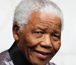 Ông Nelson Mandela lại nhập viện trong tình trạng "nghiêm trọng"