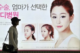 Nhức nhối &#39;cơn lốc&#39; phẫu thuật thẩm mỹ ở Hàn Quốc 