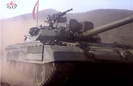 Triều Tiên triển khai 900 xe tăng mới trong 7 năm?