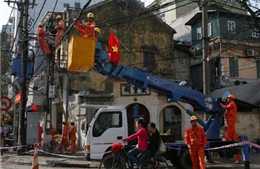 Nhức nhối vi phạm hành lang lưới điện tại Hà Nội 