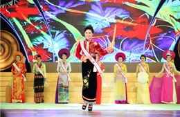 Ngắm người đẹp Hoa hậu Dân tộc trong trang phục truyền thống