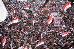 16 người ủng hộ Tổng thống Ai Cập bị bắn chết