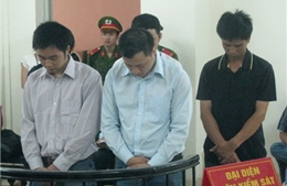 Hà Nội phạt tù 4 kỹ sư &#39;rút ruột&#39; cầu Nhật Tân 