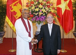 Chủ tịch Quốc hội Xri Lanca thăm Việt Nam