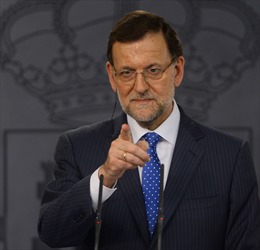 Thủ tướng Tây Ban Nha không từ chức sau vụ nhận quỹ đen 