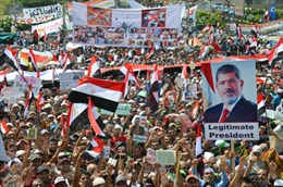 EU hối thúc Ai Cập phóng thích ông Morsi