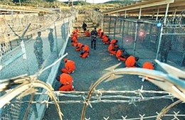 Al-Qaeda tuyên bố sẽ giải phóng tù nhân Guantanamo