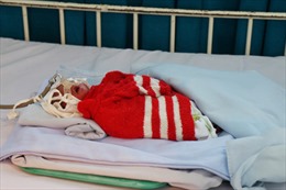 Vụ bé sơ sinh suýt bị chôn sống: Kỷ luật trưởng kíp trực