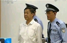 Vợ cũ và con riêng Bạc Hy Lai xuất hiện tại tòa