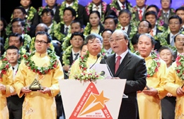 Lễ trao giải thưởng Sao Vàng đất Việt 2013