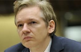 Nhà sáng lập WikiLeaks kiện Mỹ lên tòa án Đức 
