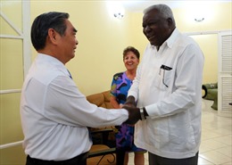 Đoàn đại biểu ĐCS Việt Nam thăm Cuba