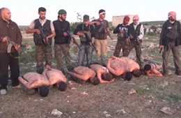 Hãi hùng cảnh phiến quân hành hình lính chính phủ Syria