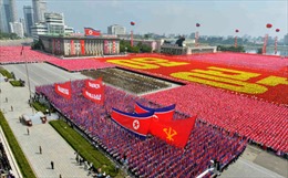 Diễu binh rực rỡ nhân Quốc khánh Triều Tiên