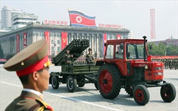Sống động lễ duyệt binh tại Triều Tiên