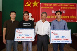 Hỗ trợ 165 triệu đồng cho ngư dân Lý Sơn