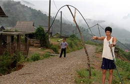 Khó khăn tái định cư Ta Gia