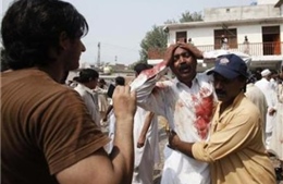 Đánh bom liều chết ở Pakistan, hơn 170 người thương vong