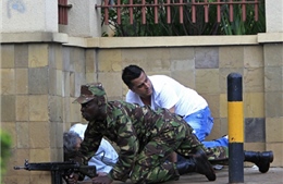 Xem đặc nhiệm Kenya giải cứu con tin