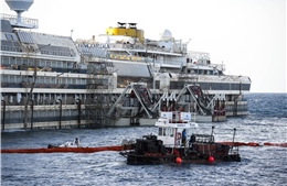 Italy tiếp tục điều tra vụ đắm tàu Costa Concordia