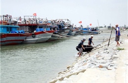 Miền Trung ứng phó với siêu bão