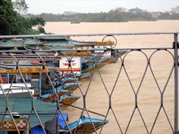 Lũ trên các sông Quảng Bình, Quảng Ngãi lên mức báo động 3 