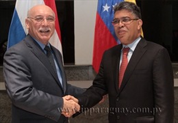 Venezuela và Paraguay bình thường hóa quan hệ