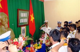 Quân, dân đảo Sơn Ca tưởng niệm Đại tướng