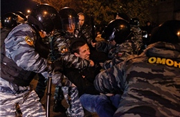 Bạo động bùng phát tại Moscow