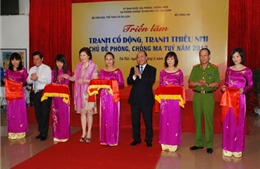 Phó Thủ tướng Nguyễn Xuân Phúc khai mạc triển lãm tranh cổ động phòng chống ma túy