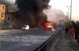 Xem quân đội Syria nã pháo tấn công phiến quân